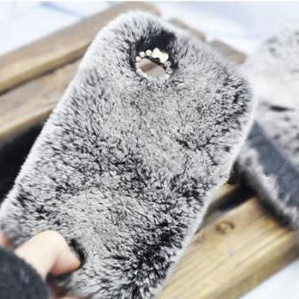 Bling Luxury Lovely Fluffy Fur Crystals Phone..
